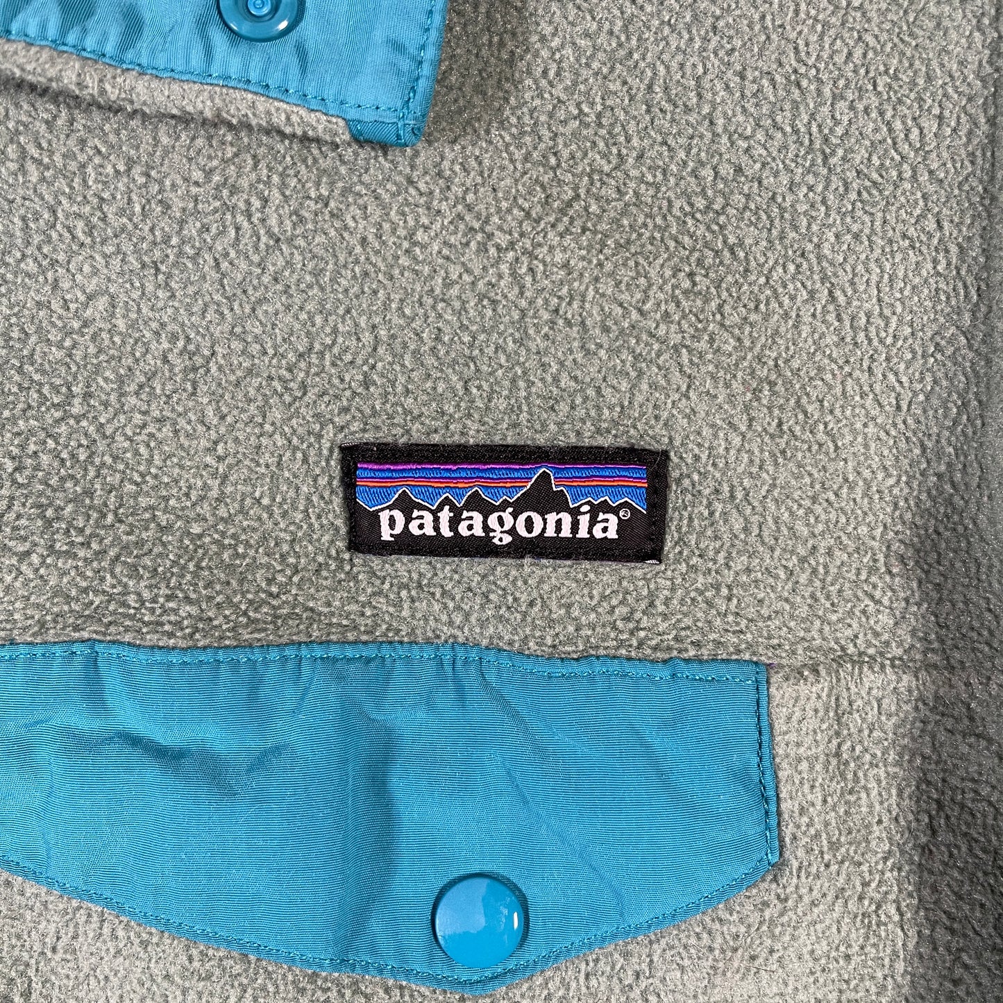 WOMENS Green Patagonia 1/4 Button - Small